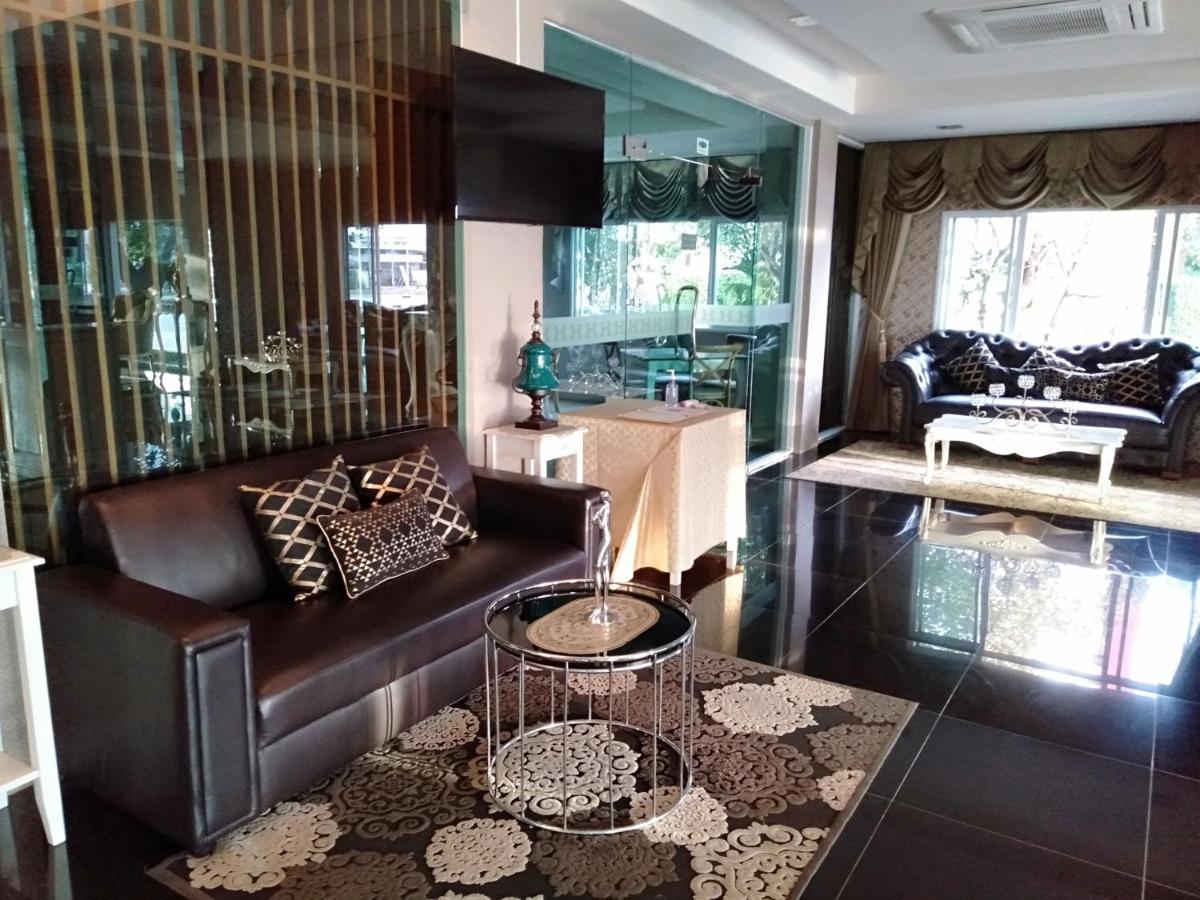 Harmonize Hotel- Sha Extra Plus Chiang Mai Bagian luar foto