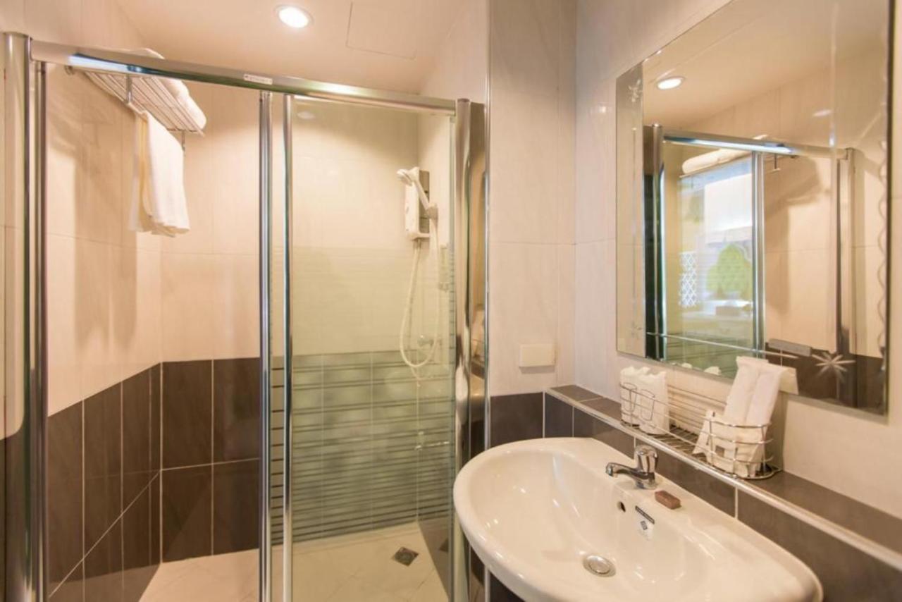 Harmonize Hotel- Sha Extra Plus Chiang Mai Bagian luar foto